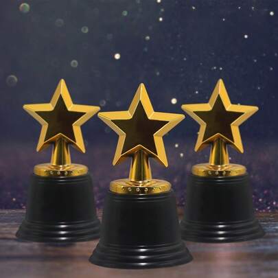 8 piezas/3 piezas/1 pieza Trofeo de copa de plástico con forma de estrella para deportes, premios, recompensa, trofeo de copa con pentágramo, props creativos (Ligeros rasguños y descascarillado de la pintura son fenómenos industriales normales y no afectan el uso, consulte la imagen 6 para ver el artículo real)