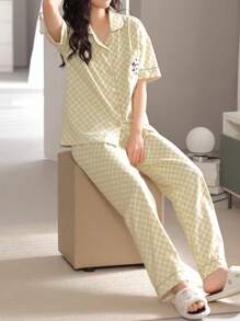 Conjunto de pijama de 2 piezas para mujer - Camisa con cuello y abotonadura, parte superior estampada con pandas a cuadros de manga corta y bolsillo y pantalones holgados, ropa cómoda de ocio para primavera, verano y vacaciones
