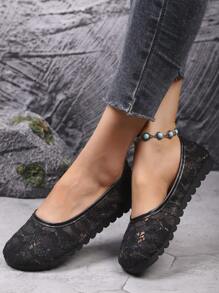 Chaussures plates carrées en style bohème chinois pour femmes, avec broderie, dentelle ajourée et patchwork. Convient pour l'extérieur au printemps, en été, en automne et en hiver