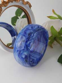 Pulsera retro personalizada de moda europea y americana, con textura de resina ancha y semi-transparente, con geometría 3D acrílica exagerada (color, textura y profundidad variables, aleatorios)