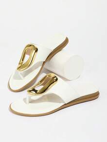 Damen weiße Flache Sandalen, Rundkappig, Mode & Komfort, Metall Dekor, Slip-On Lässig Pantoffeln - Weiss - Übersicht 7