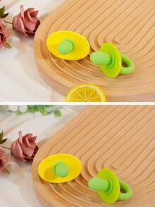 1pc/2pcs Pet Dog Pacifier, Cat Paw Pacifier Box, Cactus Teether, Pacifier, Boilable, Super Soft 3D, Pet Chew Toy, Cat Pacifier, Pet Toy Chew, Weaning Small Puppy Bite, Random Color - Multicolor - View 4