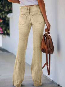 Jeans casuales y versátiles con bolsillos y piernas acampanadas para mujer