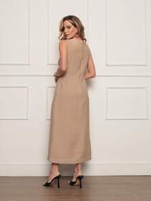DUOUNO MODAS - MARANTE LONG WOMEN'S TANK TOP DRESS WITH ZIPPER AT THE BACK AND POCKETS - LONG DRESSES FOR WOMEN - Camel Beige - View 2