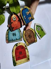 Set de 6 puertas en miniatura de cuentos de hadas - Decoración única de puertas de hadas de plástico, de 3.15 pulgadas de alto, accesorios de decoración para jardín de hadas al aire libre, paisaje mágico DIY, puertas azules, marrones, verdes y rojas, adornos caprichosos para el jardín