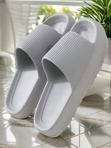 Men's Summer Casual Slippers, [Anti-Slip Bathroom Slippers], Minimalist Fashion Style, Soft & Comfortable Lightweight EVA Material, Quiet, Quick-Dry, Anti-Odor, Non-Slip For Beach/Bathroom - Multicolor - View 3