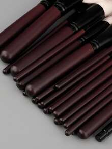 RANCAI 全新26件套酒红色化妆刷套装，带收纳袋 - 眼影刷、粉底刷，全套专业化妆工具，化妆刷套装，化妆刷套装，化妆刷套装，全套化妆刷，化妆刷套装，全套化妆工具，化妆刷套装，化妆刷套装，化妆礼盒套装