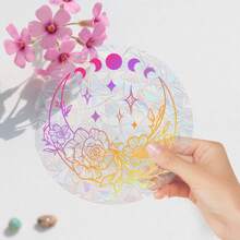 1 件阳光捕手窗户彩膜透明玻璃贴纸波西米亚独特月亮蝴蝶莲花元素玻璃静电贴纸窗户装饰贴纸静电吸附可重复使用适用于家庭和厨房窗户装饰送给家人和朋友的完美礼物。