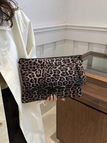 女士随机印花豹纹手拿包