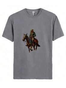 2025- Man Riding A Camel With A Spear, Wearing A Blue Outfit And A Large Hat, On A Magazine Cover With Mountains In The Background Summer Hot-Selling Gender-Neutral T-Shirts - 灰色 - 查看 1