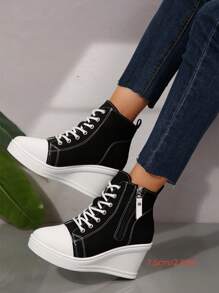 Novos Sapatos de Lona de Cano Alto Primavera Outono 2025, Sapatos Plataforma Casuais, Sapatos de Salto Interno para Mulheres Estudantes