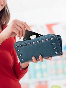 20pcs Metal Creative Playing Card Bottle Opener - Pure Metal Spade A Shape, Suitable For Hotel, Bar, Festival Party, Wedding Gift, Portable Travel Camping Stainless Steel Beer Bottle Opener, Fit In Wallet And Pocket, Party Supplies, Kitchen Accessories, Hotel Purchase - Multicolor - View 5