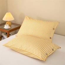 2 件透气聚酯纤维枕头：可机洗、干洗、快干，带有别致的纽扣细节（仅两个枕套） - 黃格 - 查看 3