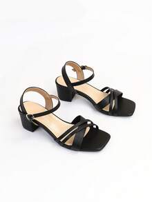 Wide Fit Women's Elegant One-Buckle Strap Square Toe Low Heel Black Sandals, Fashionable Casual Peep Toe High Heel Sandals For Summer - Black - View 3