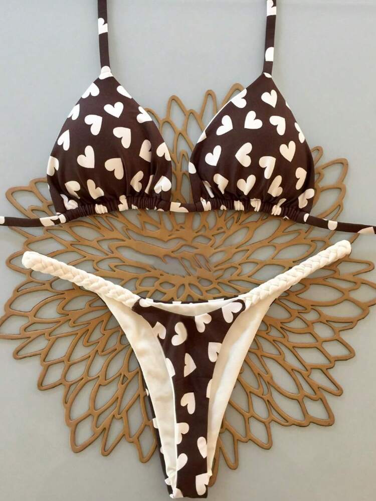 Set bikini con lacci e stampa a cuore, senza schienale e con perizoma, costumi da bagno estivi casual e elasticizzati per vacanze e spiaggia - Caffè Marrone - Visualizzare 3