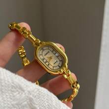 Famous Brand Women Watch Thin Bracelet Watch Retro Small Gold Watch For Women Oval Dial Luxury Fashion Quartz Wristwatch