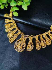 3pcs/Set Fashionable Women Gold-Plated Floral Pendant Necklace, Earrings, Ring Jewelry Set, Suitable For Saudi Arabia, European And American Brides, Weddings, Dates, Dresses, New Year, Valentine's Day, Mother's Day - Yellow Gold - View 4