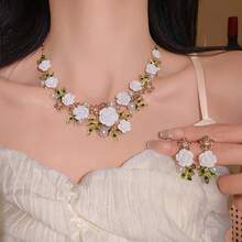 Conjunto de collar y aretes de flores y hojas de acrilico color rosa y morado con cristales y perlas, cadena delicada para la clavícula para fiestas, bodas y festivales - flores - Ver 7