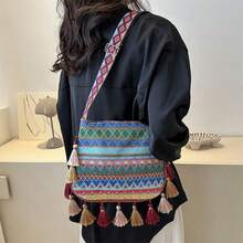 Retro Characteristics Of Small Bags Women's  New Internet Celebrity Leisure Travel Shoulder Bag Fashion Girl Crossbody Tassel Bag