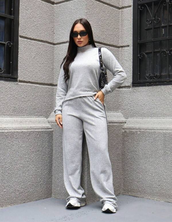 Conjunto Feminino Moletom Lanzinha Blusa Manga Longa e Calça Comprida Rouoa de Frio Moda Inverno Casual Fofo elegante