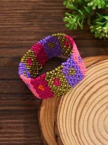1pc Bohemian Style Beaded Elastic Bracelet For Women (Bead Color And Floral Pattern May Vary Slightly)