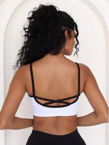 Moderna & Slim Fitness Strappy Top With Crossover On The Back - Zero Transparency - Suplex Power - Black Strips - View 1