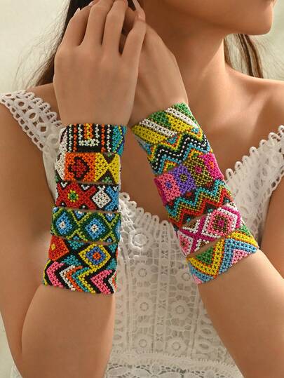 1 pieza Pulsera elástica con cuentas y estilo bohemio para mujeres (El color de las cuentas y el patrón floral pueden variar ligeramente)