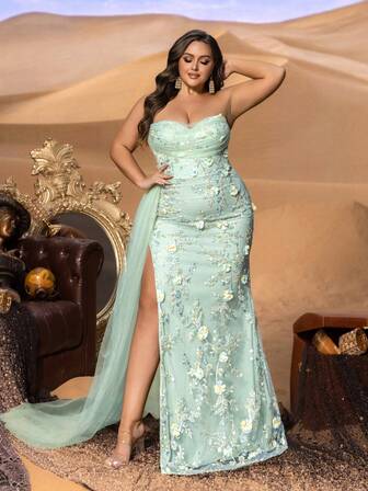 Faeriesty Vestido elegante sin tirantes Mermaid con estampado floral en forma de pliegues - Capa transparente, atrevido corte hasta el muslo y flujo de flujo en el piso para galas editoriales y de estreno de alta moda