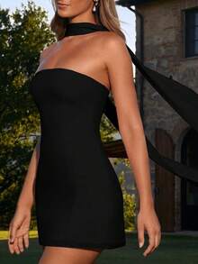 Đầm mùa hè dự tiệc, hở lưng, không dây, xếp ly, dáng ôm sát. - màu đen - Xem 2