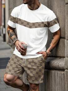 Completo maglietta girocollo a maniche corte con stampa di lettere e pantaloncini per uomo
