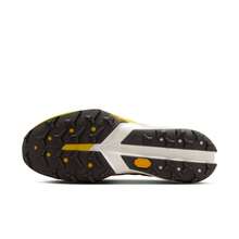 Nike Terra Kiger 10 Low-Top Running Shoes For Men, FV3929-700 - Yellow - View 2