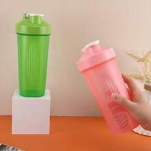 1 件 20 盎司/600 毫升摇摇杯，配有经典可拆卸挂钩和防漏装置、秤、迷你不锈钢搅拌器、可用洗碗机清洗、健身蛋白粉搅拌杯、露营杯、水瓶、咖啡杯、大型运动摇摇杯