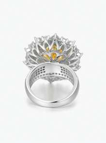 Dissoo 1pc Exclusive Design Egg-Shaped Yellow Snowflake Zirconia Encrusted 925 Sterling Silver Women's Jewelry Quality Fully Encrusted Ring, Rhodium Plated Engagement Ring With 119pcs Precision Cut Gemstone Inlay, Comes In Brand Exclusive Gift Box, Suitable For Gifting, Engagement, Daily Wear, Wedding, Party, Beach, Holidays, Music Festivals
