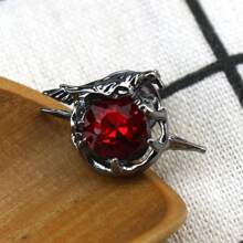 1pc Vintage Style Red Gem Crow Brooch, A Fine Collectible Feature For Anime/Game Fans And Gift, Also Suitable For Party/Holiday Wear And As Valentine's Day Present