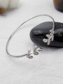1pc Fashion Minimalist Leaf Decorative Open Bracelet Suitable For Girls To Wear