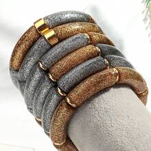1pc Fashionable Acrylic Expandable Bangle Bracelet With Shiny Metallic Glitter, Suitable For Women Daily Wear And As Gifts - Gold and Silver Powder Curved Tube Bracelet - View 7