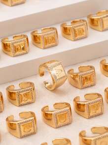 1pc Fashion Minimalist Gold-Color Square 26 Letter Design Ring, Elegant Birthday Holiday Gift For Teenagers, Suitable For Everyday Wear