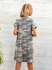DEARCASE Camo Print Roll Sleeve Tee Dress - Nhiều màu - Xem 2