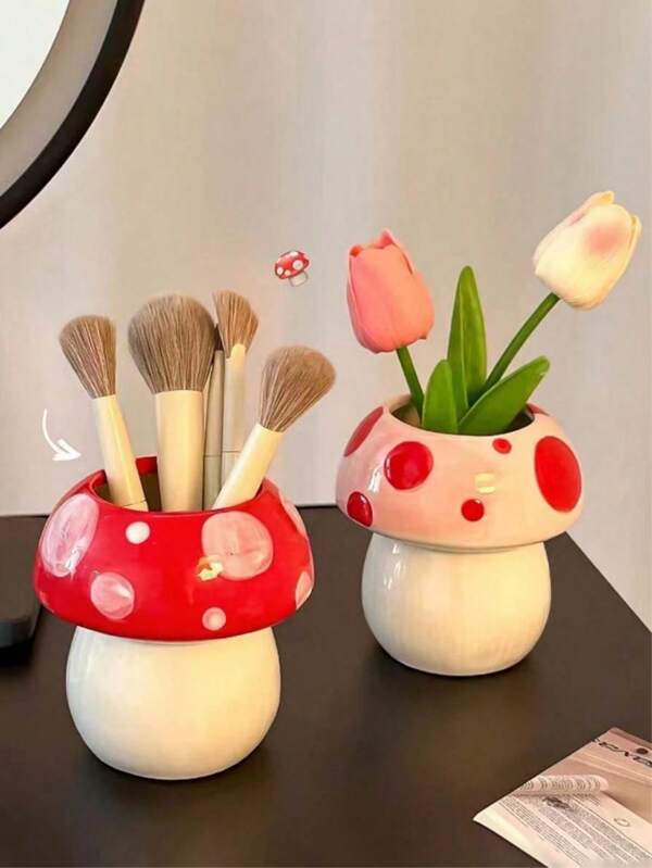 1 Cute Ceramic Pen Holder In Mushroom Shape. Mushroom Pen Holder, Makeup Brush, Office Supplies, Student Creative Decoration Design, Girls, Pink Office Equipment Beautiful Pen Holder, Accessories Desktop Organizer, Cute Pen Holder Makeup Brush Holder Ceramic Pen Cup Mushroom Decoration Succulent Plant Basin Office Desk Organizer Office School Gift