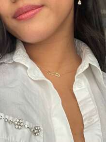 Leicht luxuriöser, schicker 925er Sterling Silber 18K vergoldeter Zirkonia Pin Anhänger Halskette für Damen zum täglichen Tragen