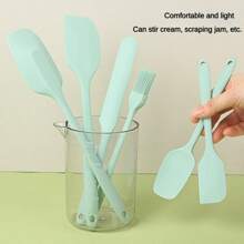 Zestaw 6 silikonowych przyborów kuchennych – kolory nordyckie – szpatułki do gotowania i pieczenia, skrobaki, pędzel, rozprowadzacz lukru – materiał gumowy, motyw świąteczny, bez ładowania i baterii