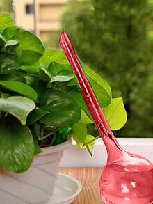 1pc Automatic Plant Watering Bulbs Self Watering Plastic Balls Garden Water Can Houseplant Device Drip Irrigation System