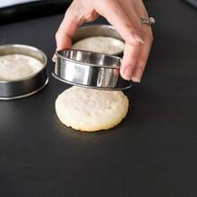 6 件不锈钢英式松饼圈、烘焙圈、金属圈，适用于自制烘焙、汉堡、煎饼、早餐三明治、煎蛋