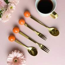 1/2/4/6 pièces Set de fourchette et de cuillère en acier inoxydable de luxe - Couverts mini élégants avec finition miroir - Idéal pour le thé de l'après-midi, les mariages, les cafés et les voyages - Cadeaux de vaisselle haut de gamme pour les femmes, les remises de diplômes, la fête des mères et les anniversaires - résistants à la rouille