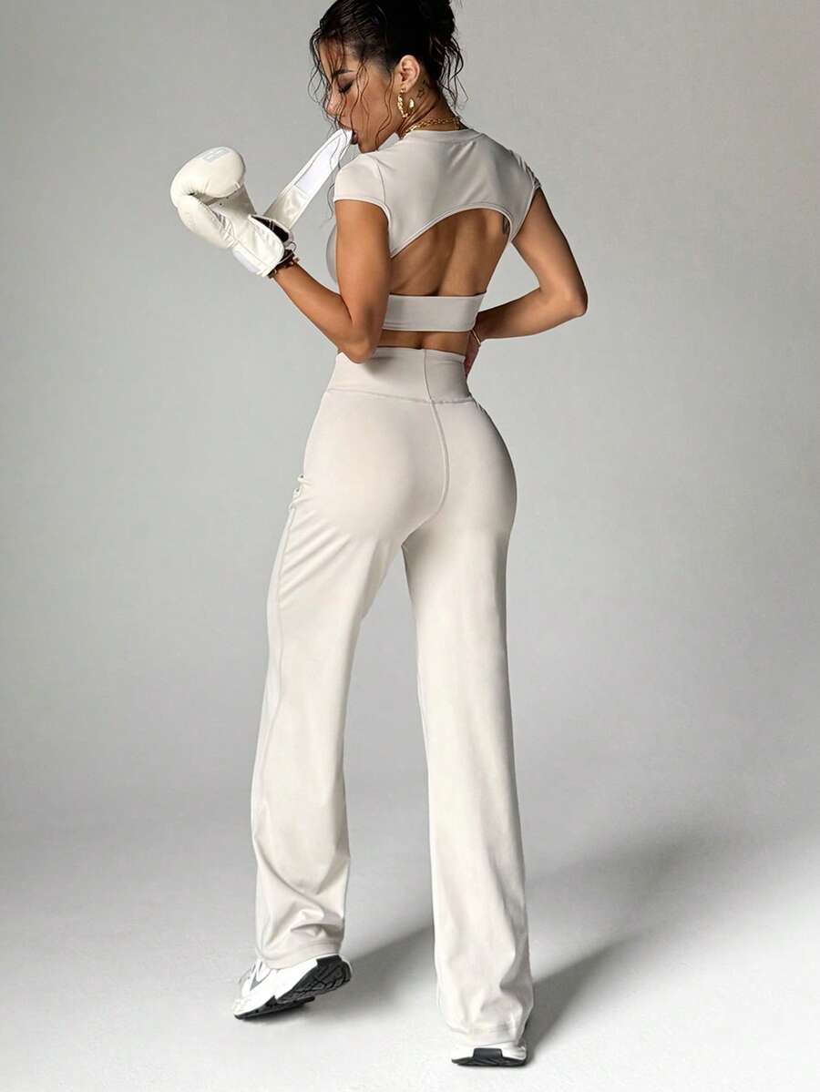 短袖上衣 + 高腰紧身裤 - 时尚女士运动休闲装，适合健身房和休闲 2025 透气短袖上衣和阔腿瑜伽裤 - 女士瑜伽和普拉提运动服 - 杏色 - 查看 1