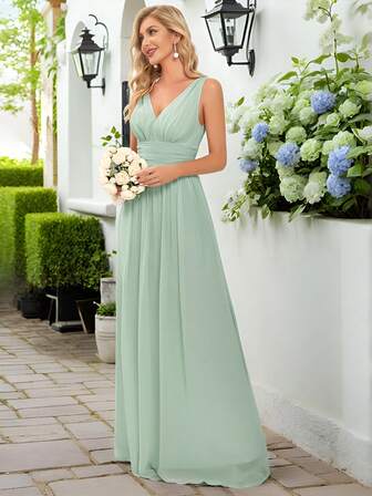 EVERPRETTY Elegantes Chiffon V-Ausschnitt ärmellos gerafftes Maxikleid in Salbeigrün für Brautjungfern, Frühling Sommer Hochzeitsgast Kleid für Hochzeit, Abschluss, Valentinstag