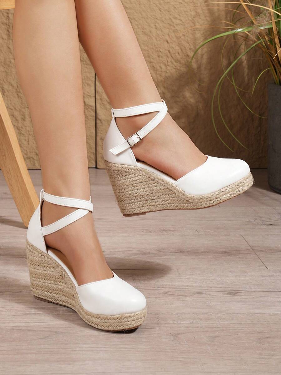 Sandalias de verano cómodas y casuales para mujer con suela gruesa y cuerda