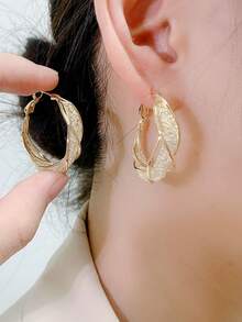 1 对独特的金网水晶耳环，适合女性在音乐节、日常、海滩派对、宴会和其他场合佩戴 - 金色纏繞耳環一對 - 查看 1