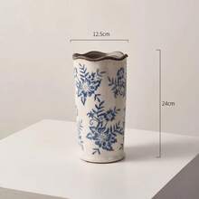 Porcelana w kolorze niebieskim i białym z efektem spękania lodu, lekka, luksusowa dekoracja wazonu ceramicznego, ekskluzywne wrażenie, stół jadalny w salonie, dekoracja wazonu na kwiaty, satysfakcjonujący prezent