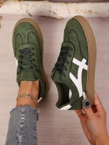 New Fashion Casual Sport Shoes, Versatile Suede-Like Lace-Up Sneakers For Students - Army Green - View 1